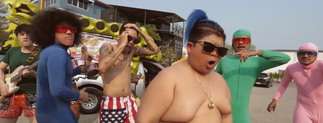 5-thai-songs-100-m-view-03-1