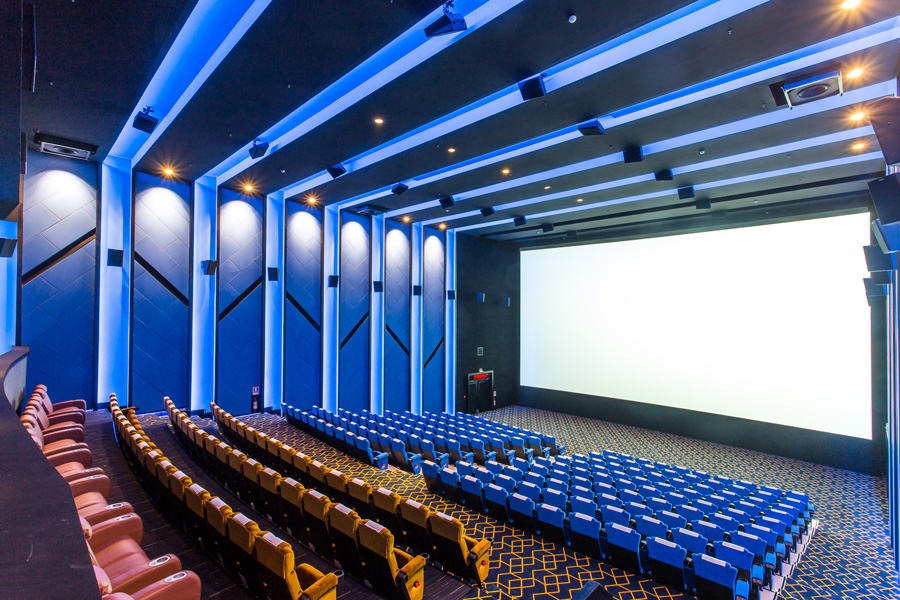ที่นั่ง First Class ทุกโรง กับโรงภาพยนตร์แบบ New Concept โรงภาพยนตร์ขนาดใหญ่ที่มิกซ์แอนด์แมทซ์เก้าอี้ 4 ประเภทในโรงเดียว