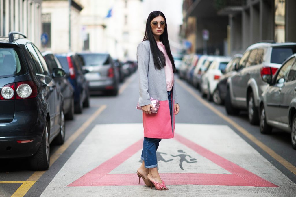 4.-pink-and-gray-coat-with-jeans