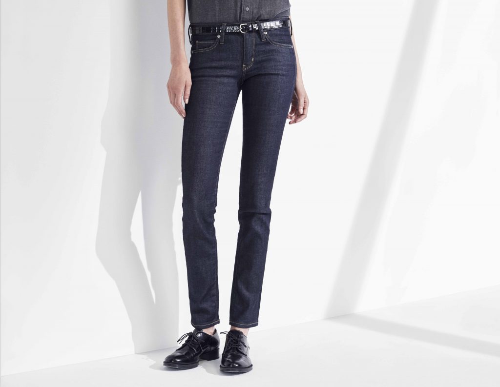 Skinny Fit Straight Jeans_Zoom
