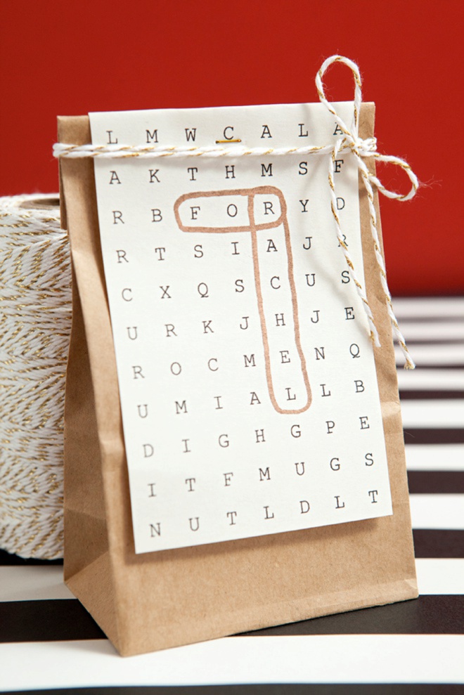WORD SEARCH GIFT WRAP